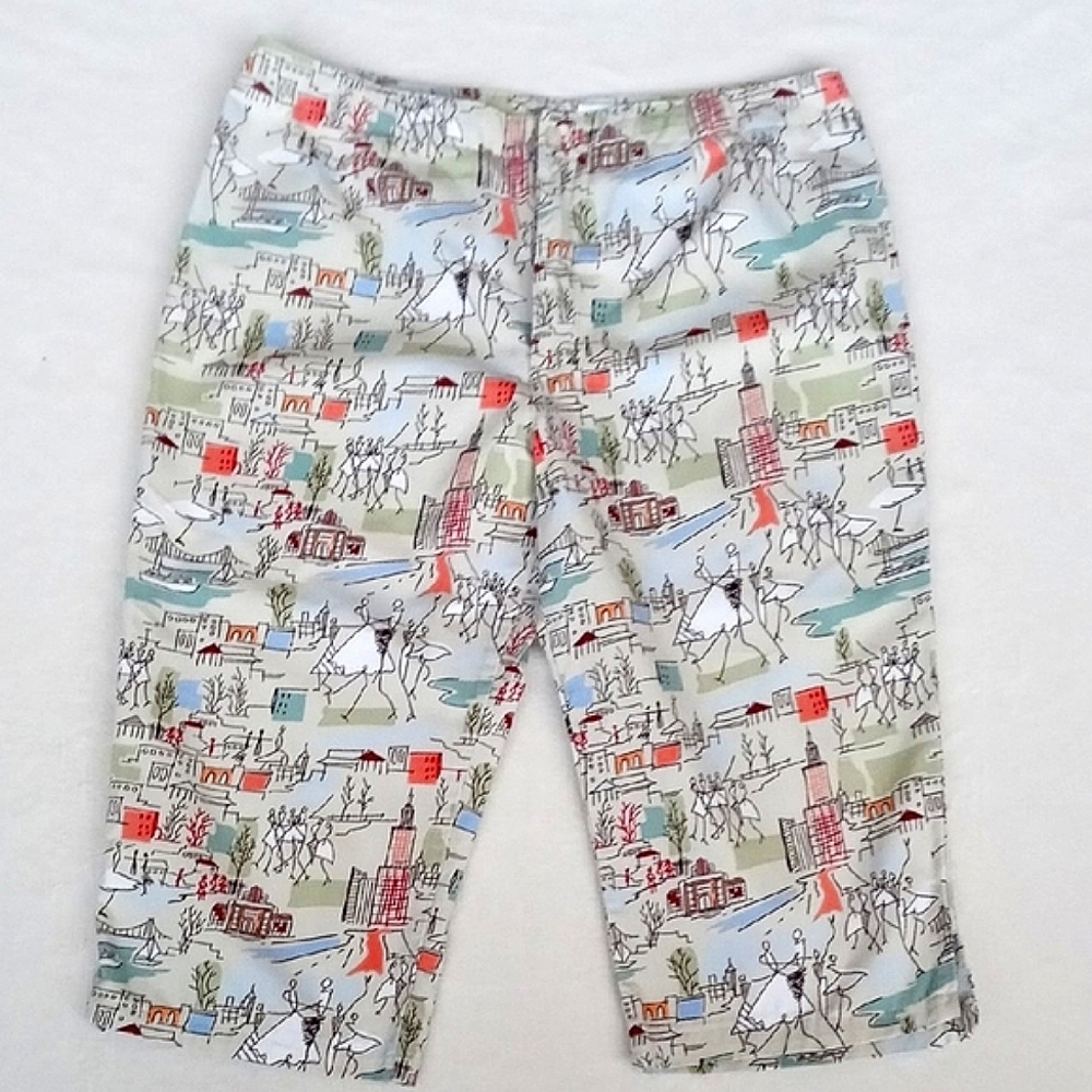 White Stag Women’s White with Red Peach Green Cityscape Cotton Capri Pants 16
